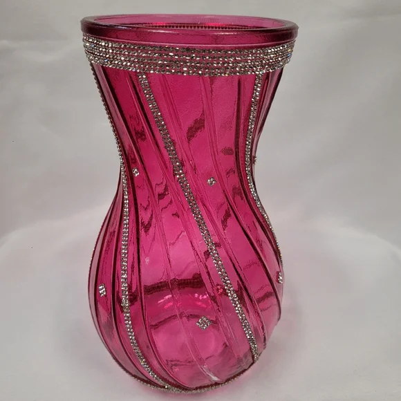Pink Vase - Picture 3 of 3